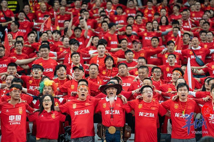 包含精彩赛事连连,球迷期待高潮迭起的词条 包含精彩赛事连连,球迷期待高潮迭起的词条