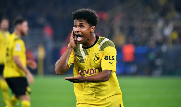 图尔续约主帅合同，保持球队稳定的简单介绍