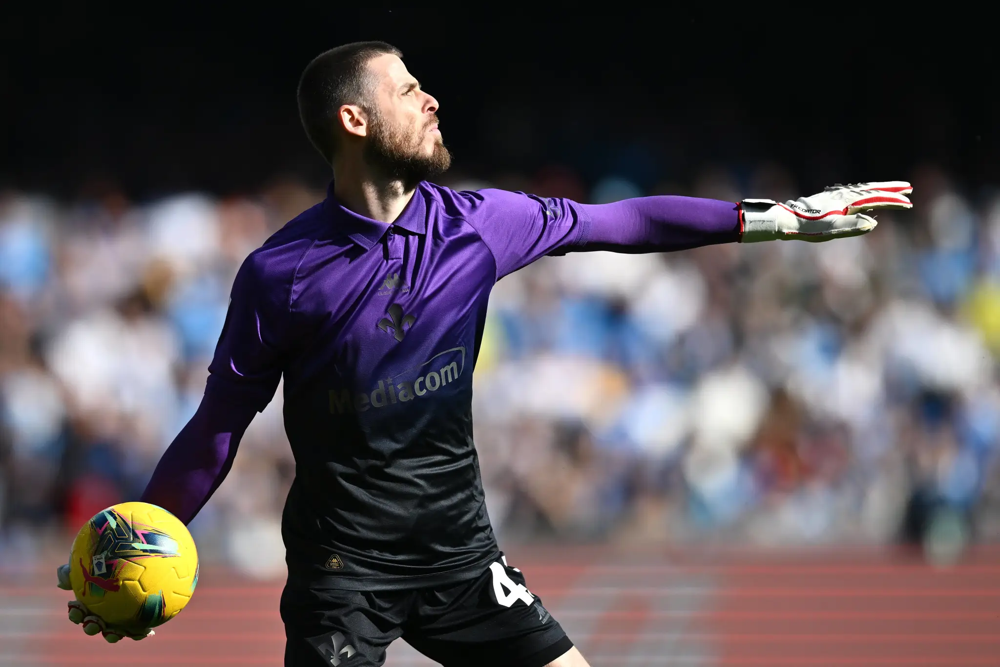 那不勒斯门将表现出色,关键扑救助球队保住胜利的简单介绍 那不勒斯门将表现出色,关键扑救助球队保住胜利的简单介绍