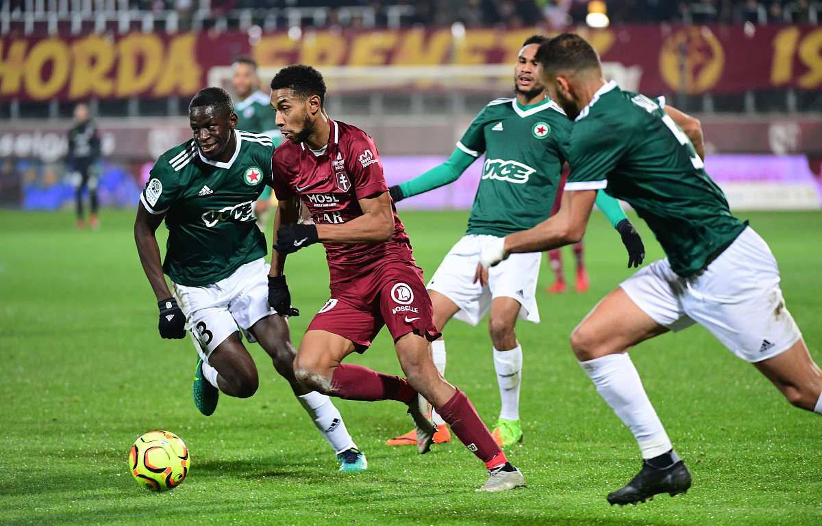 包含里尔后防线持续表现出色,成为球队进攻保障的词条 包含里尔后防线持续表现出色,成为球队进攻保障的词条