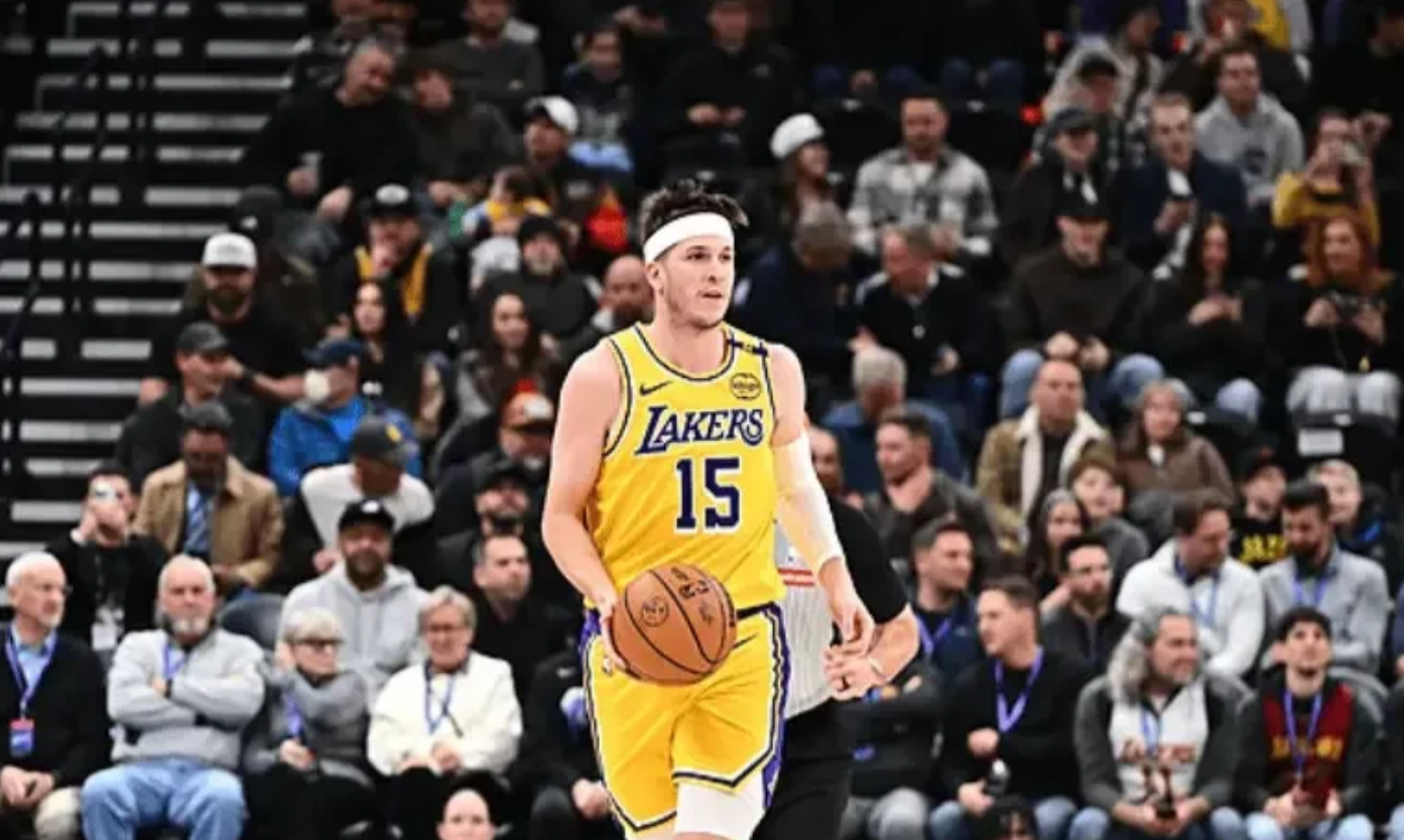 包含爵士队遭遇困境,球员心态面临考验的词条 包含爵士队遭遇困境,球员心态面临考验的词条