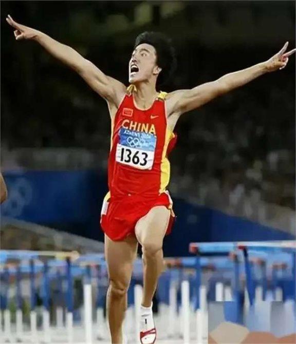 开云官网-火爆赛场！运动员们为金牌争夺展开激烈角逐