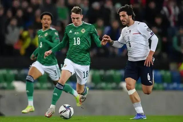 开云平台-包含阿尔巴尼亚与北爱尔兰将上演对决的词条