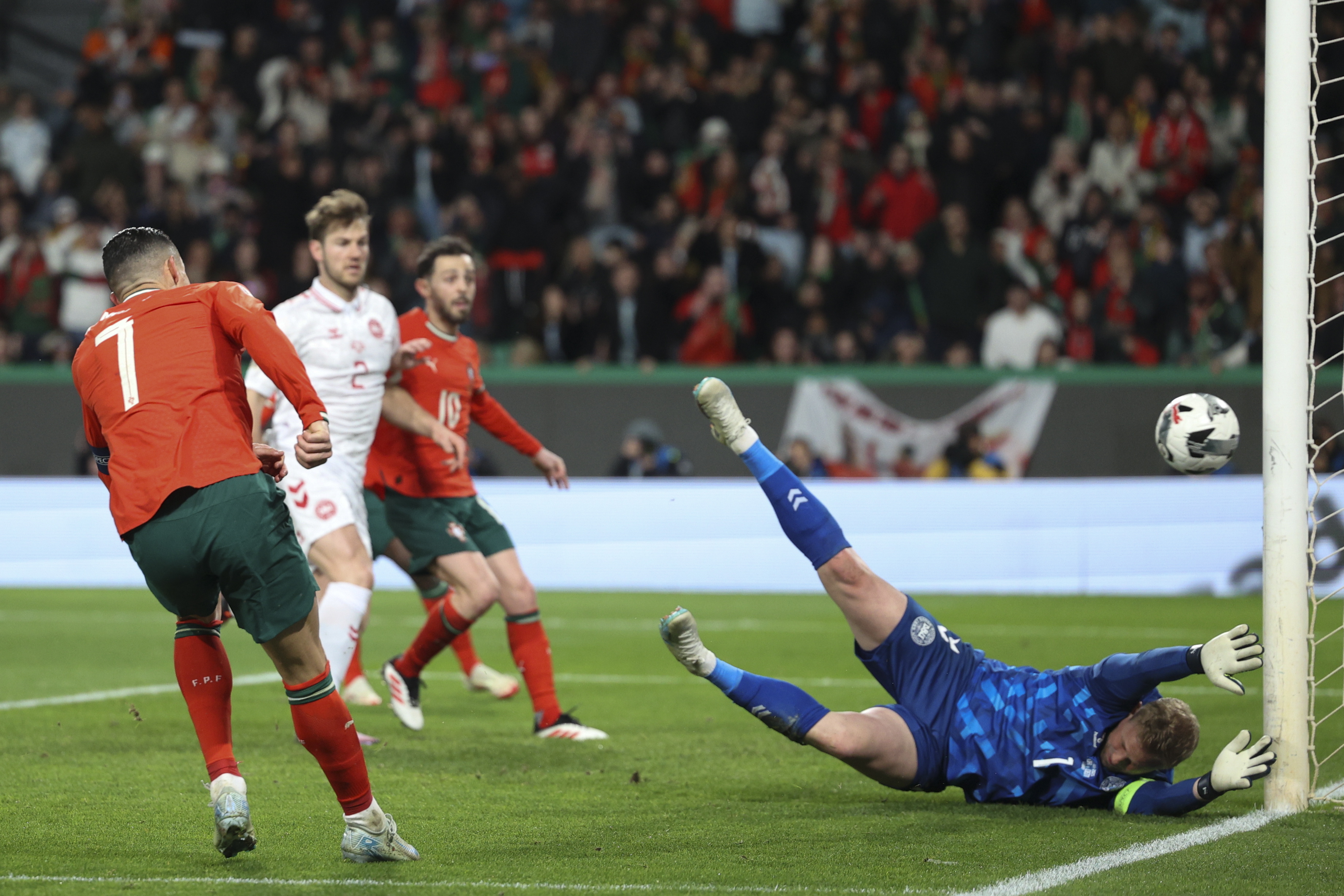 热血沸腾！欧洲足坛最新战况曝光