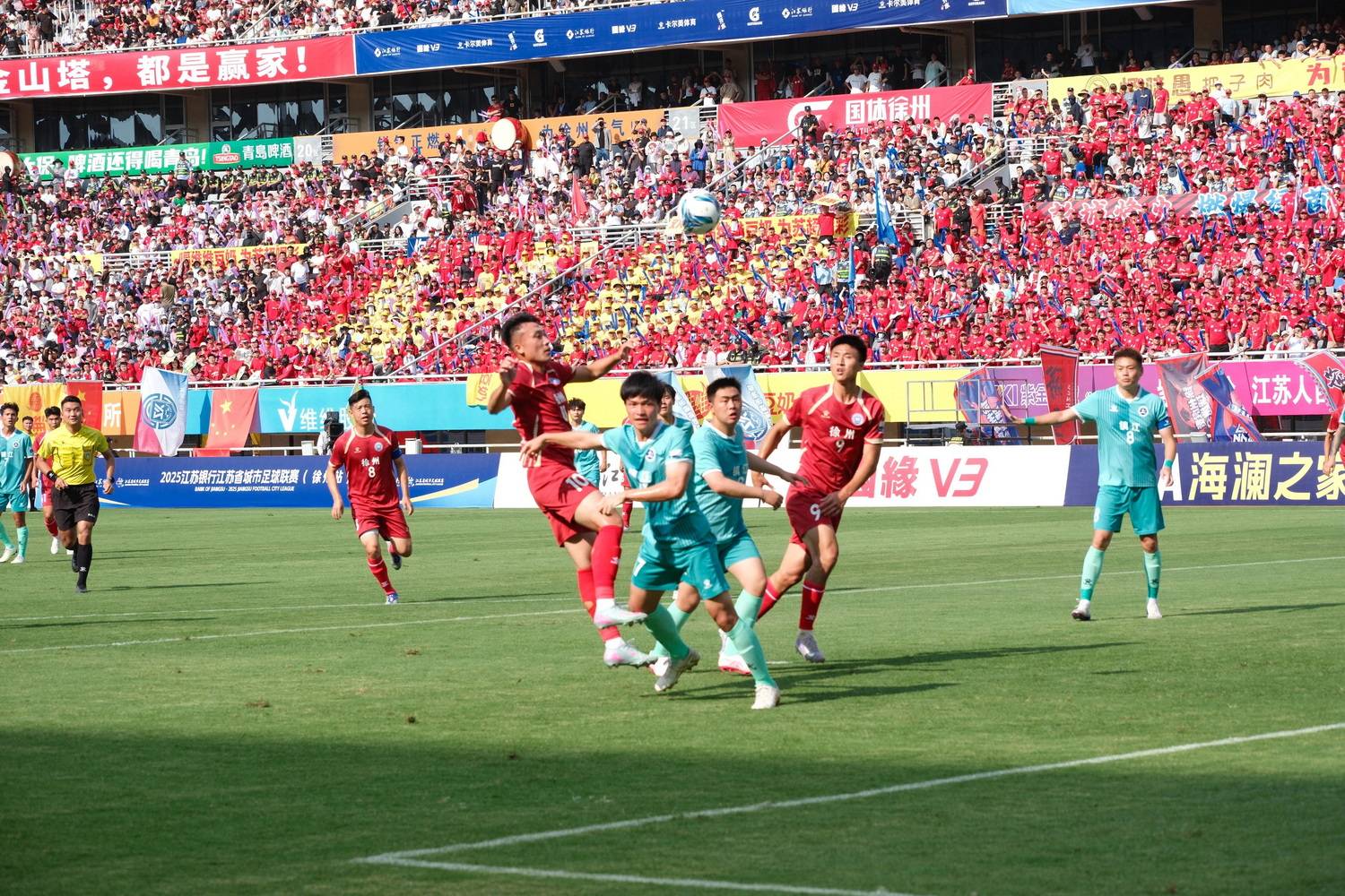 包含江苏男篮外援发挥出色，助力球队胜利的词条