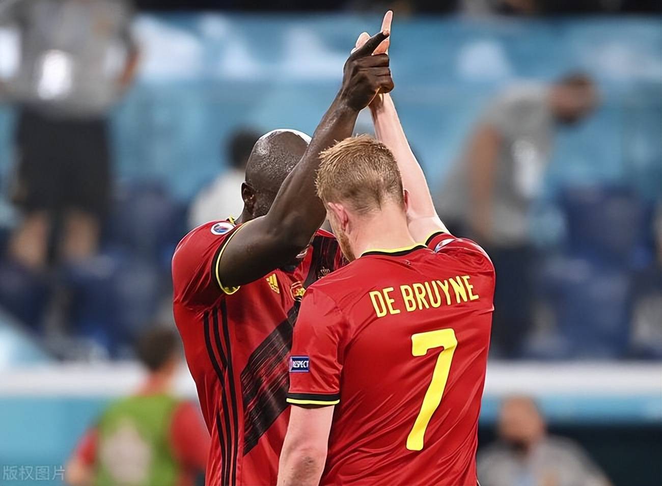 欧预赛历史战绩回顾，经典之战再现