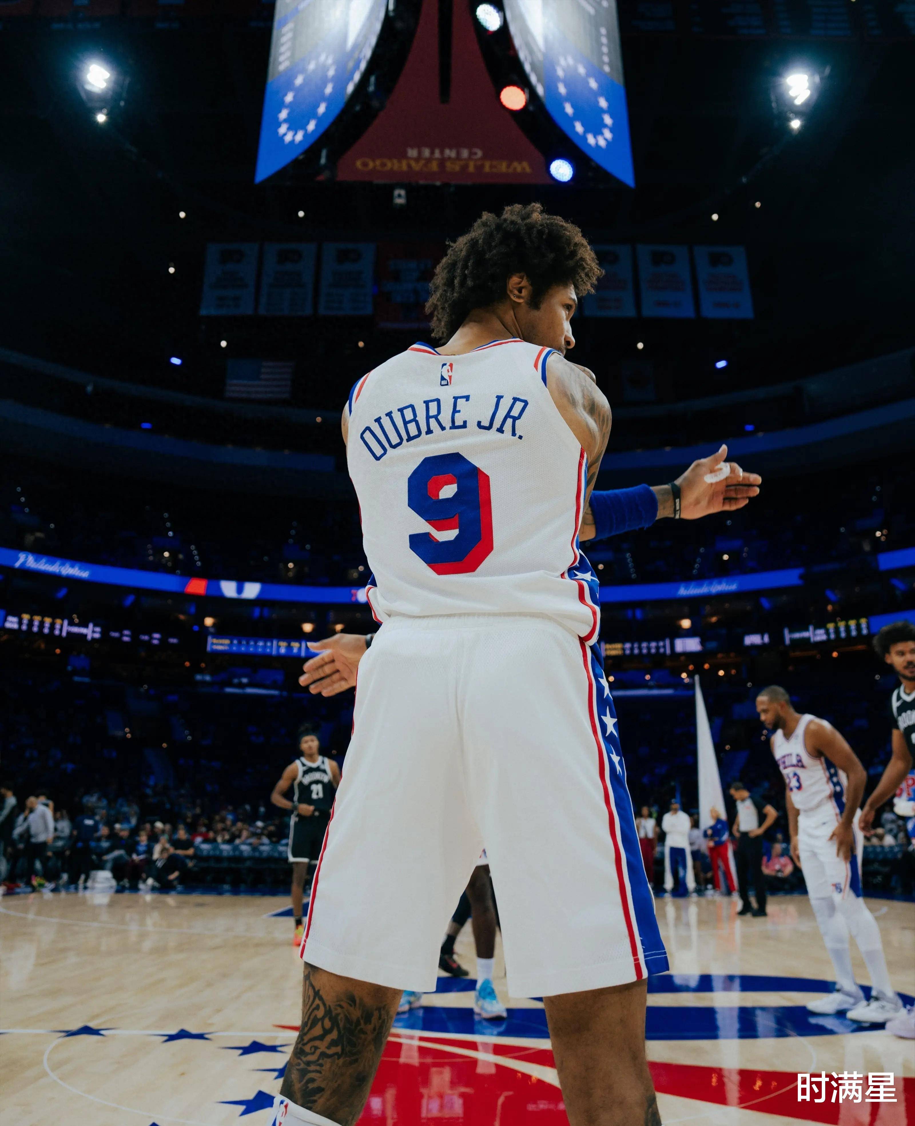 开云体育在线-篮网挑战尼克斯，东部两强交锋引人关注的简单介绍