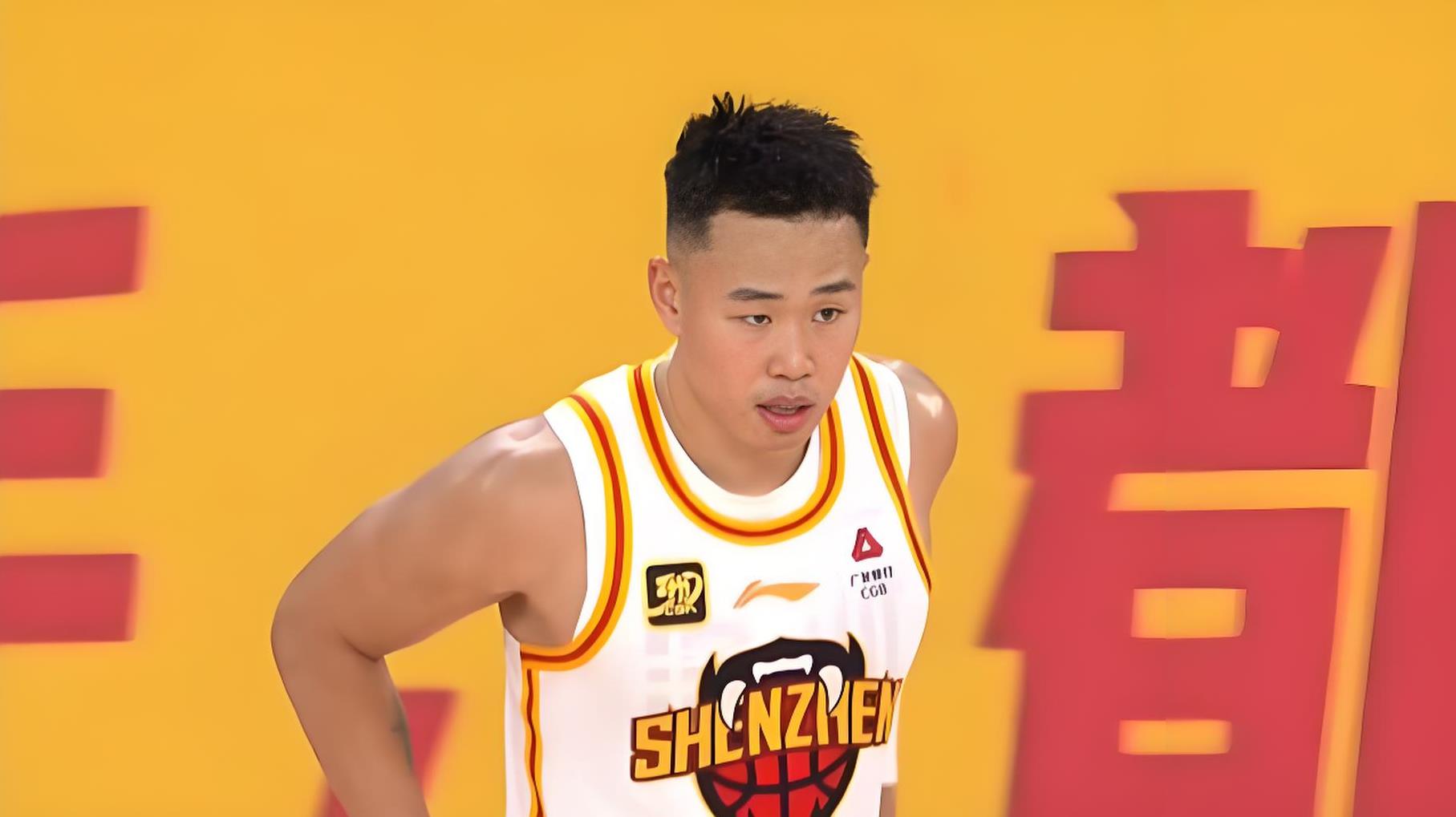 开云平台-上海男篮势不可挡，击败江苏队晋级八强