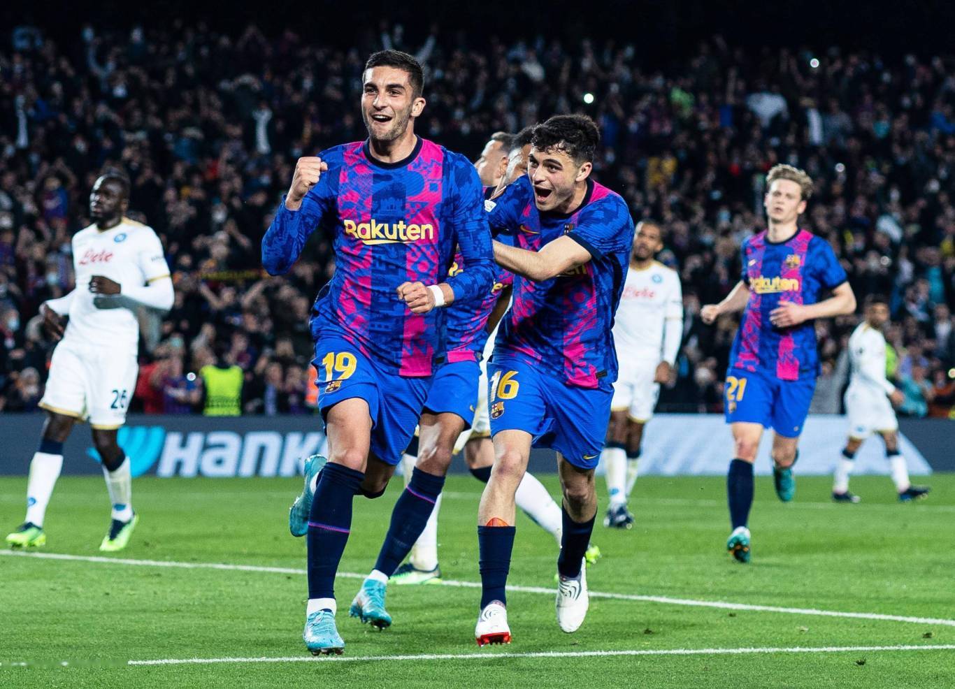 巴萨主场力克对手，全面胜利