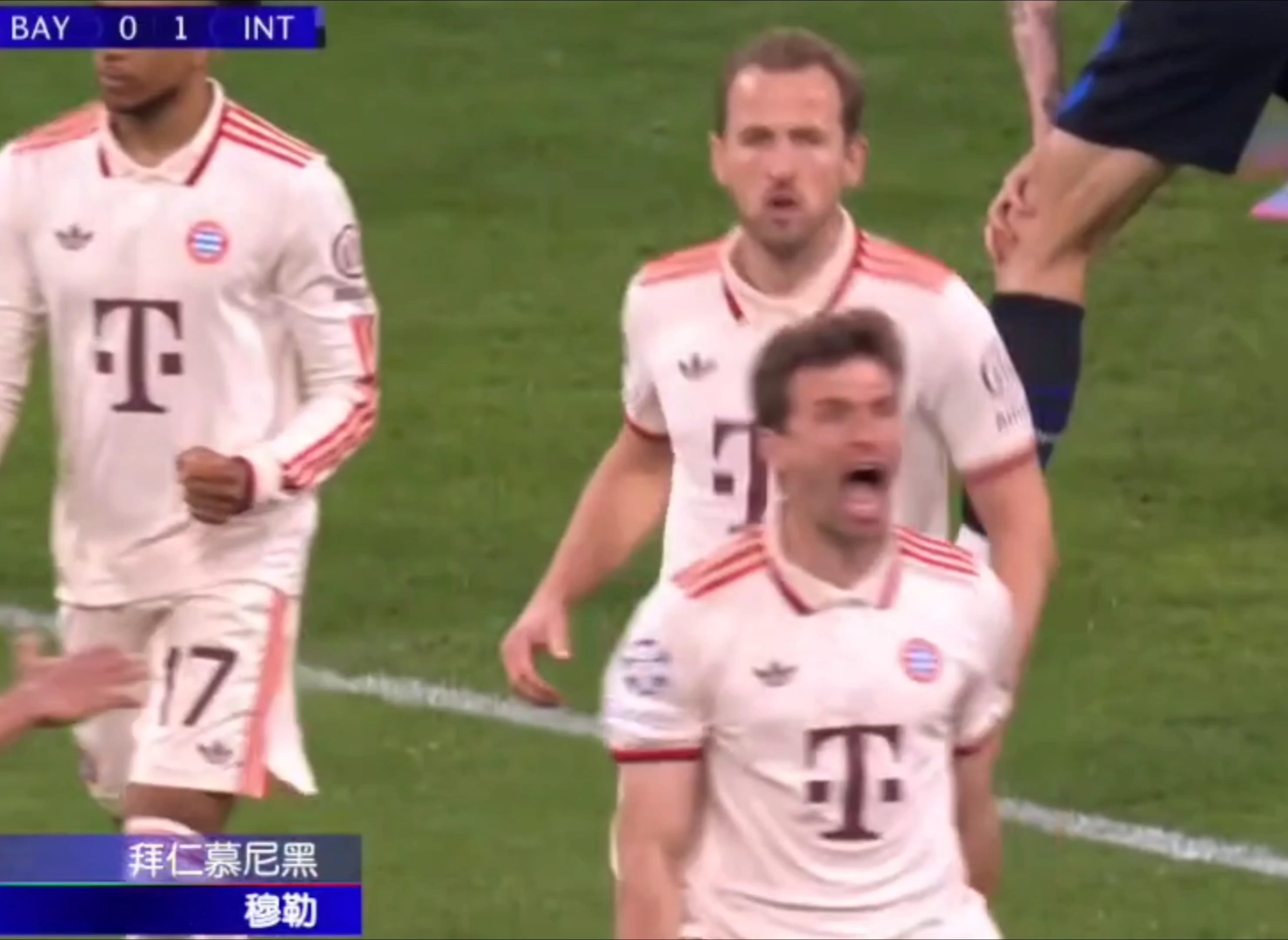 伯恩利客场逼平对手，难得一分