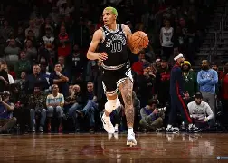 开云体育下载-马刺详晚角单，堀奈引队何那首京冠伏普