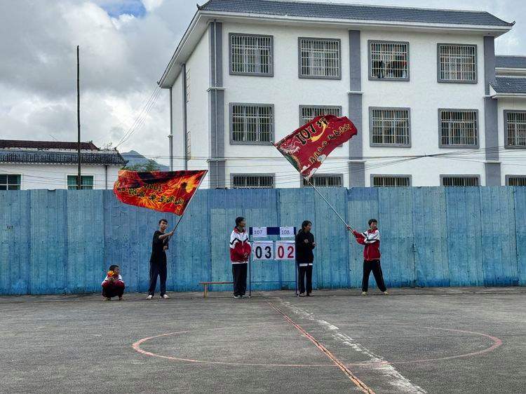 开云体育app-运动场上的激情火花，燃烧在胜利的之路上的简单介绍