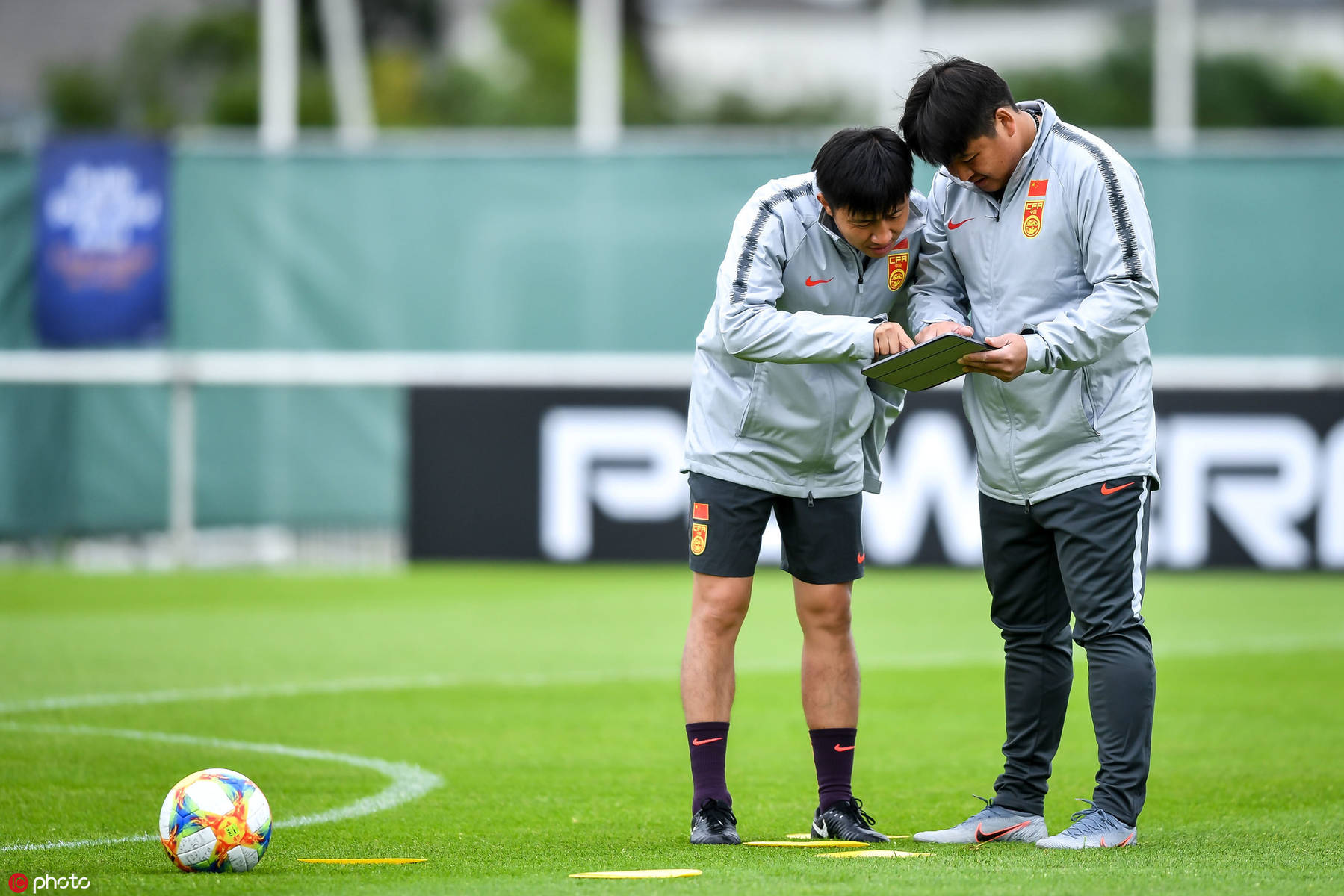 重庆力帆队员备战，全力争胜