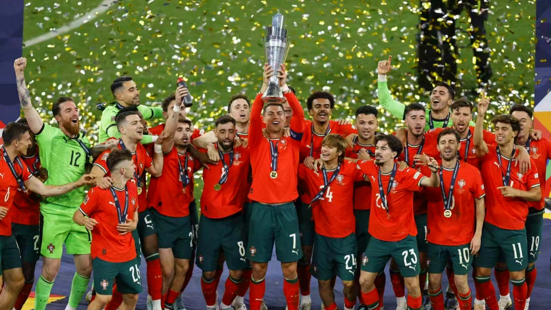 开云体育登录-葡萄牙国家队斩获大胜，引发球迷狂欢