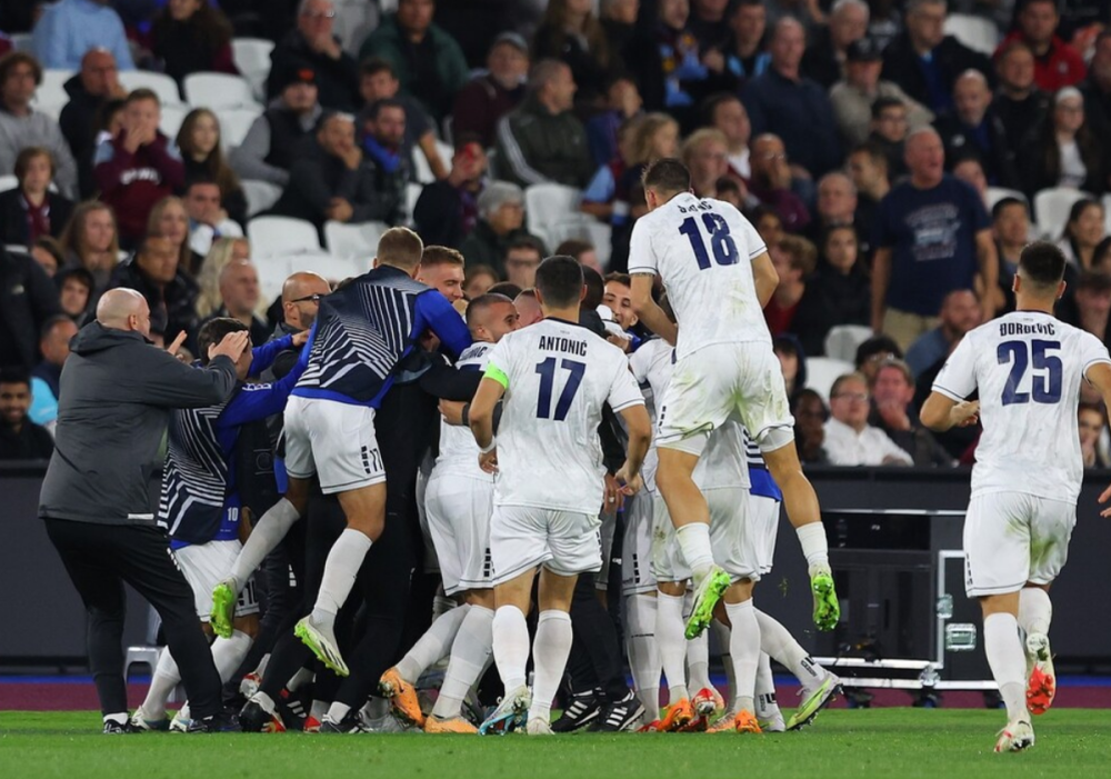 开云体育官网-包含克里米亚队力挫劲旅，上演逆袭赛的词条