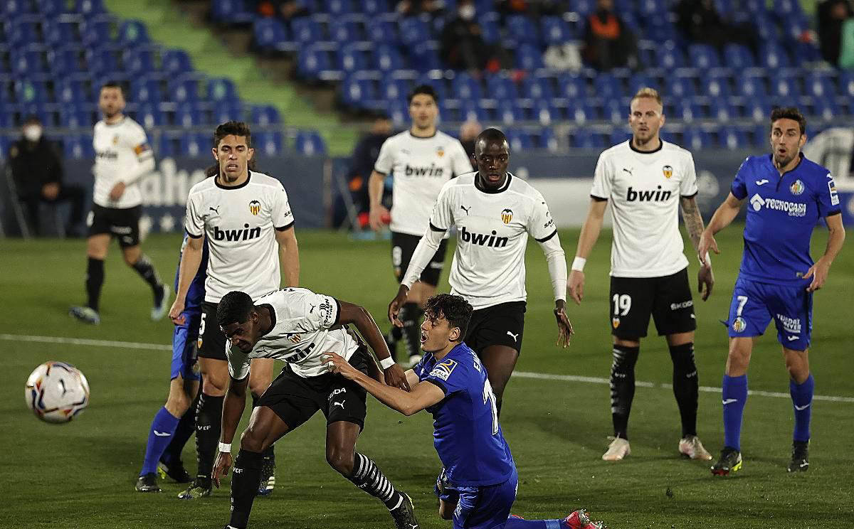 巴伦西亚主场不敌马洛卡,遭遇失利 巴伦西亚主场不敌马洛卡,遭遇失利