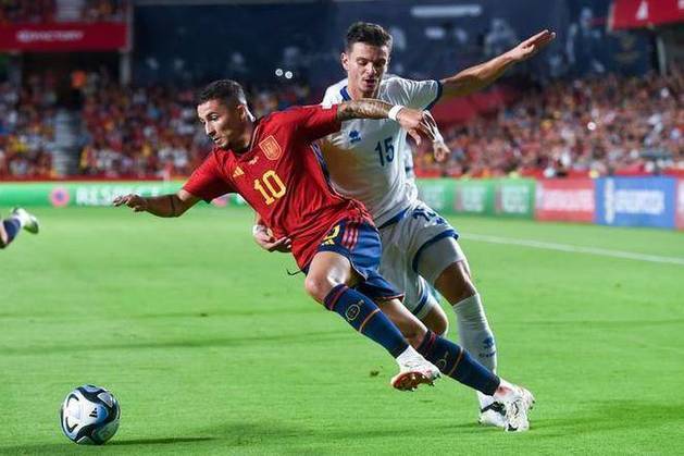 意大利队在与北马其顿的交锋中大获全胜 意大利队在与北马其顿的交锋中大获全胜