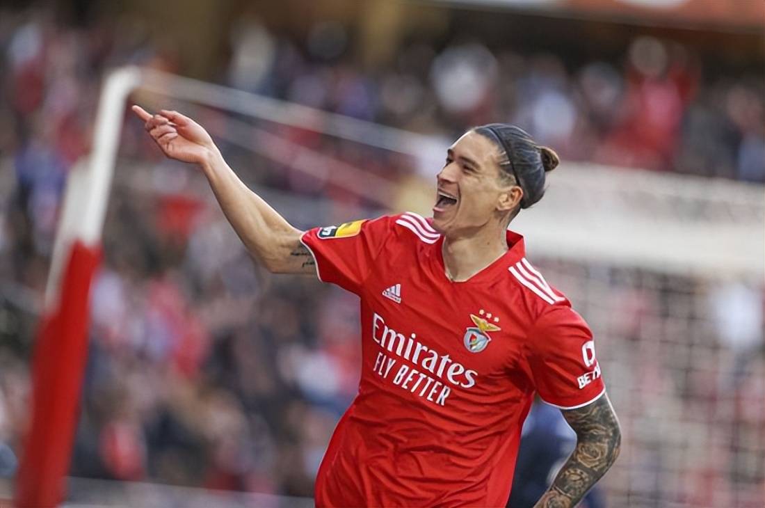 开云体育官网-摩纳哥对决马德里竞技，双方不甘示弱